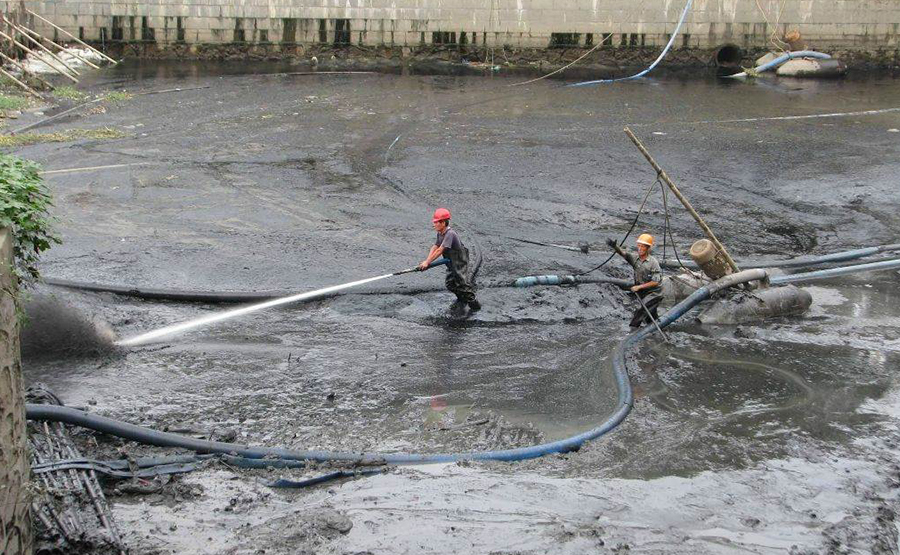 臥螺離心機(jī)在市政污泥處理中如何實(shí)現(xiàn)高效低耗脫水？